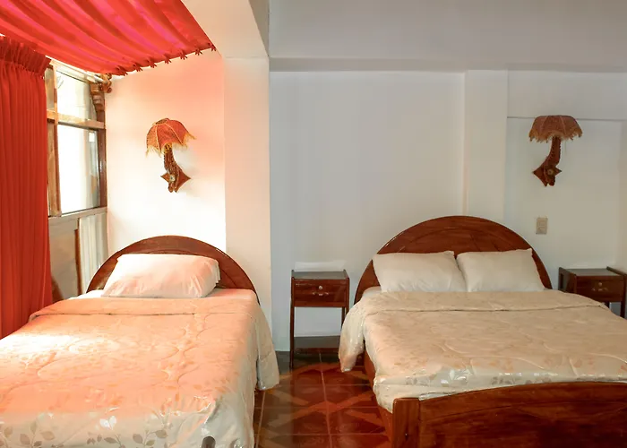 Bed & Breakfast San Blas Plaza 3*