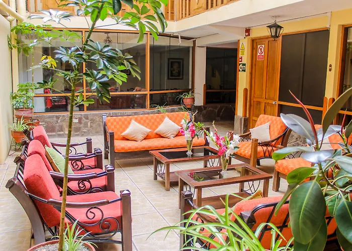 San Blas Plaza Bed & Breakfast 3*