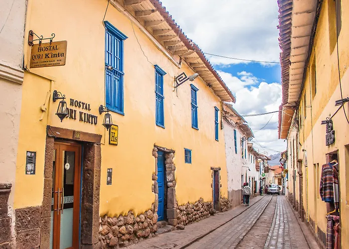 San Blas Plaza