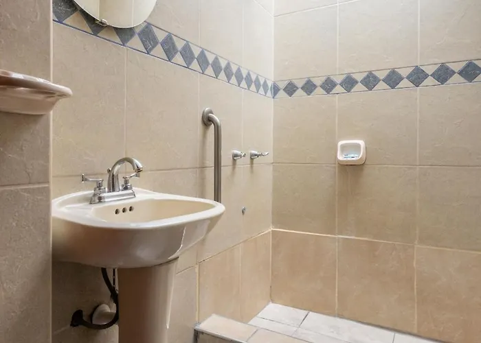San Blas Plaza Bed & Breakfast
