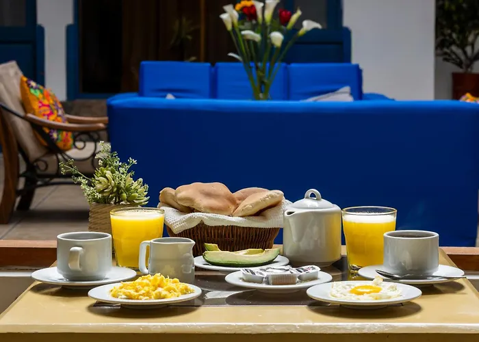 Bed & Breakfast San Blas Plaza 3*