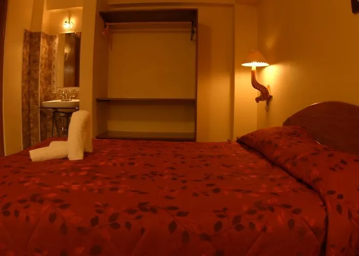 Bed & Breakfast San Blas Plaza 3*
